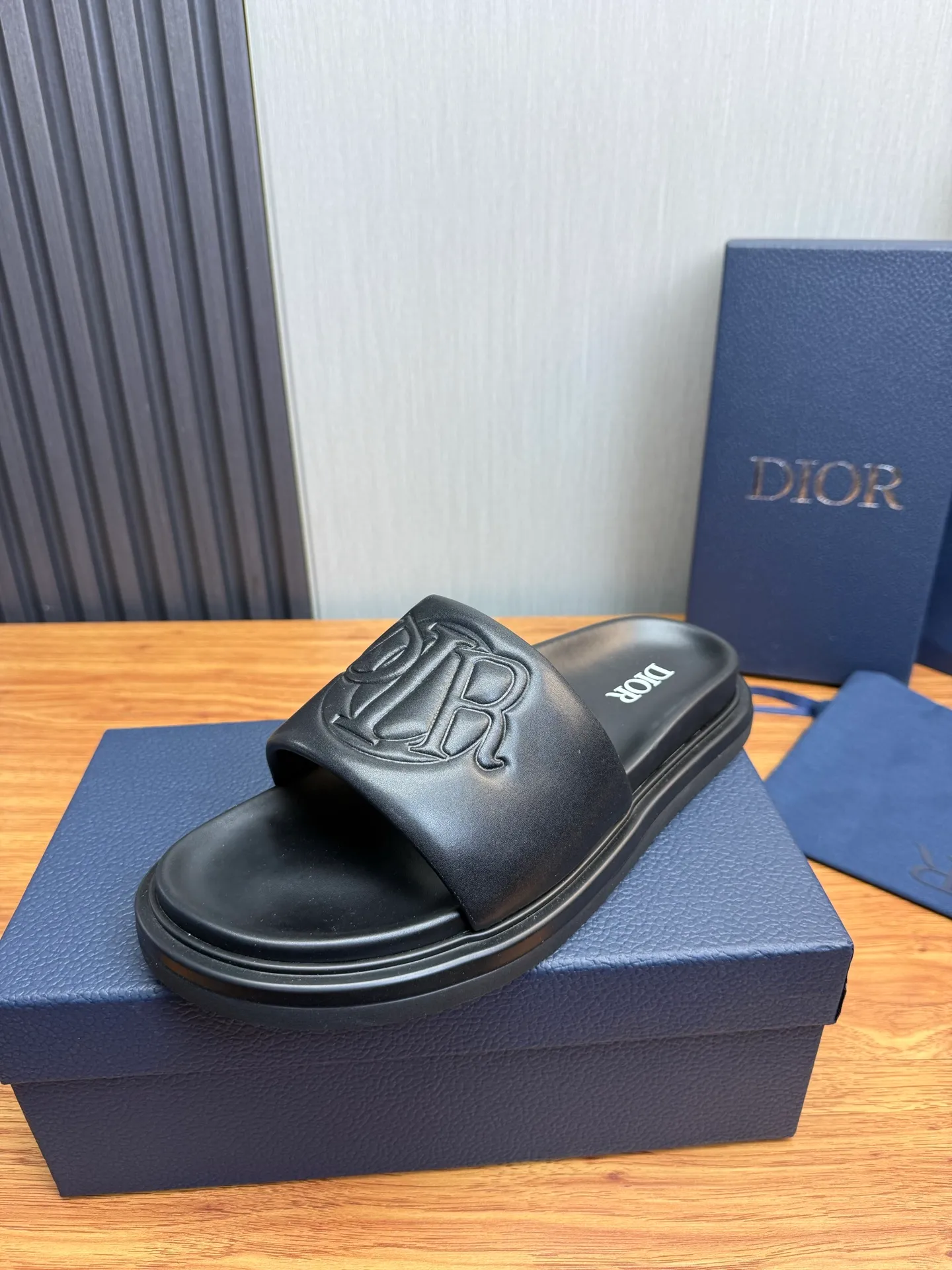 Men's shoes 280💰 Dior. Men's slippers🩴Official website 1:1 production 38-45 yards 45 46 🉑️Customized original material shipped✅